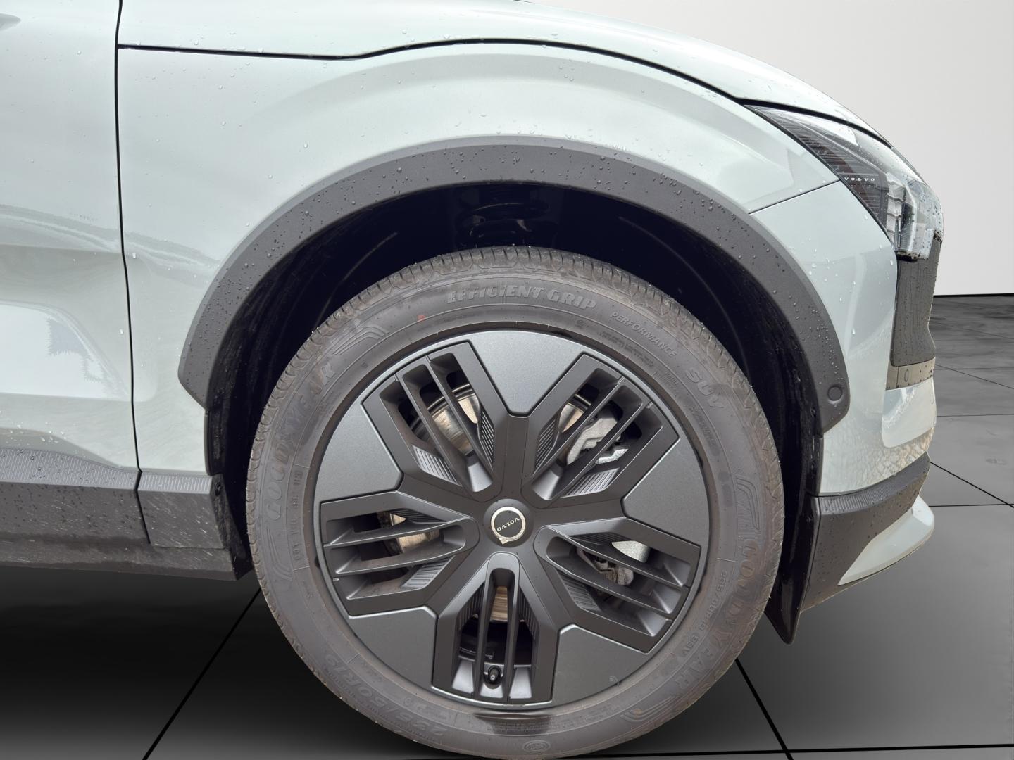 Volvo EX30 Cross Country