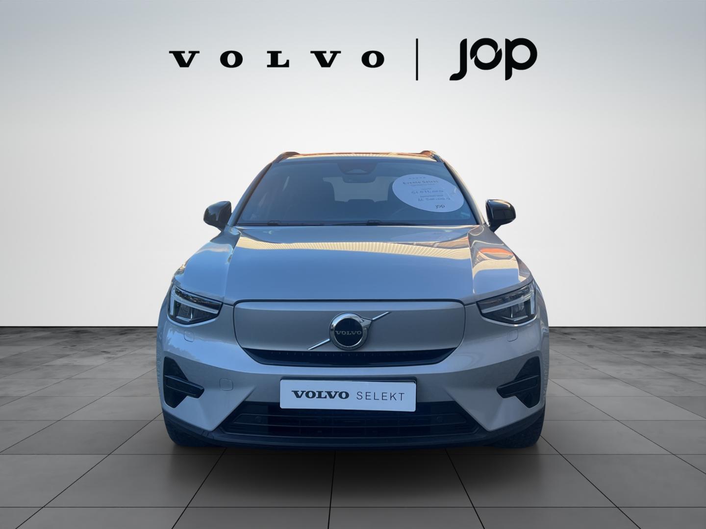 Volvo EX40