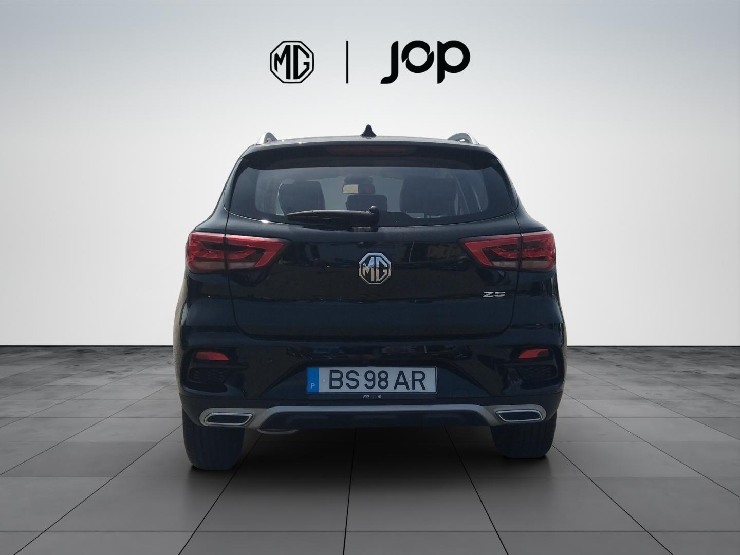 MG ZS