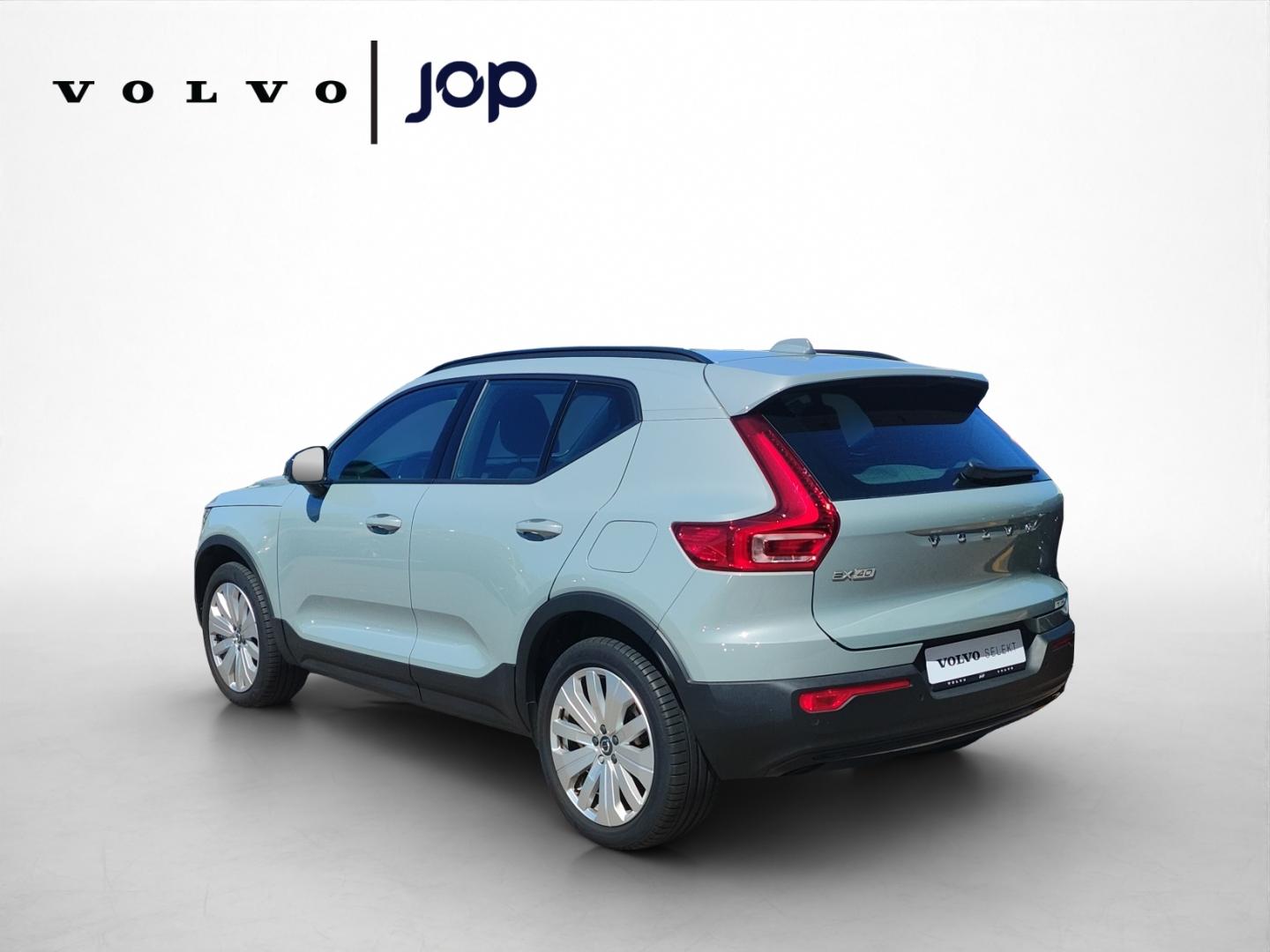 Volvo EX40