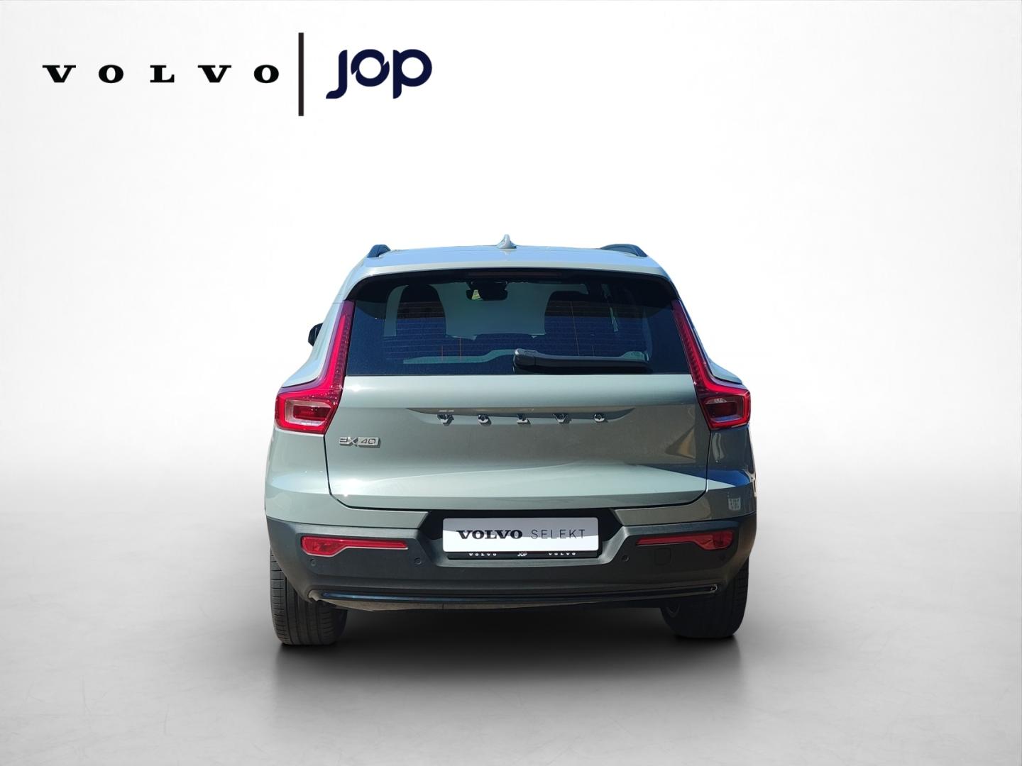 Volvo EX40