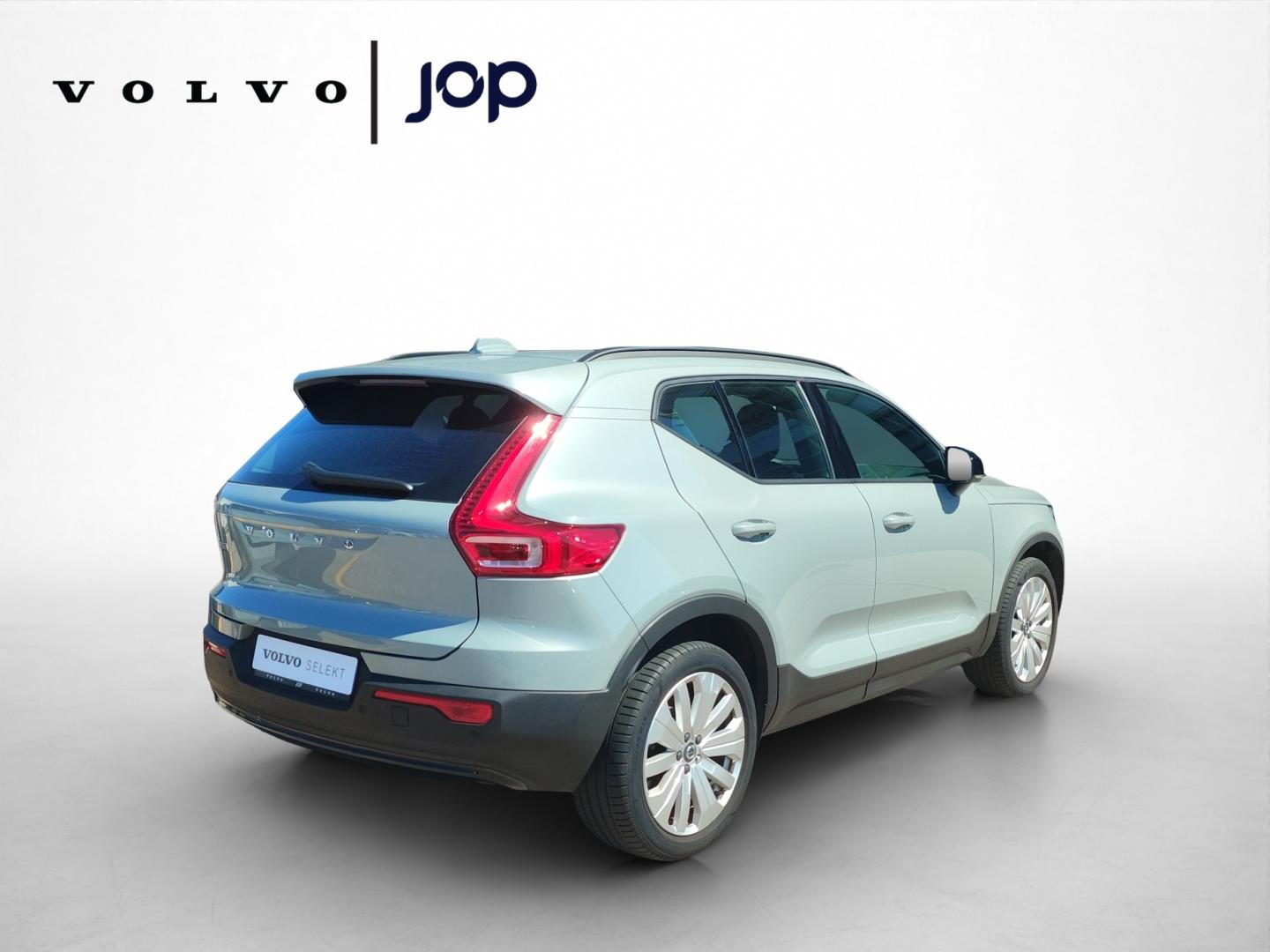 Volvo EX40