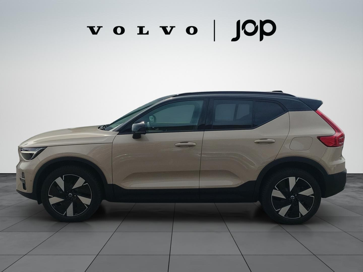 Volvo EX40